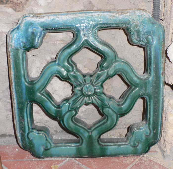 20080218-templewindow.jpg